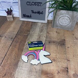 💜 Travelon set of 2 luggage tags- Unicorn and Rainbow
New with tags